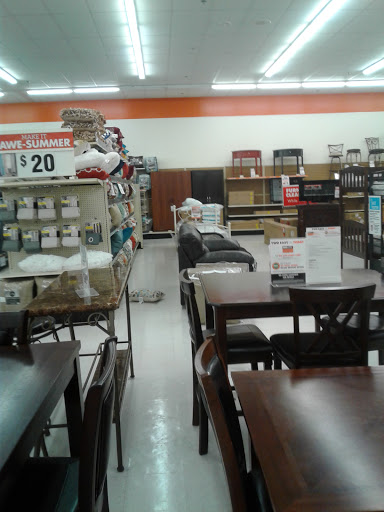 Discount Store «Big Lots», reviews and photos, 1301 W Meeker St, Kent, WA 98032, USA