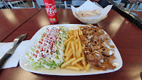 Kebab du Restaurant turc Kevser Kebab pizza - Restaurant Meyzieu - n°6
