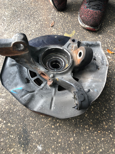 Tire Shop «L & R Tire Shop - Total Car Care», reviews and photos, 6923 W Hillsborough Ave, Tampa, FL 33634, USA