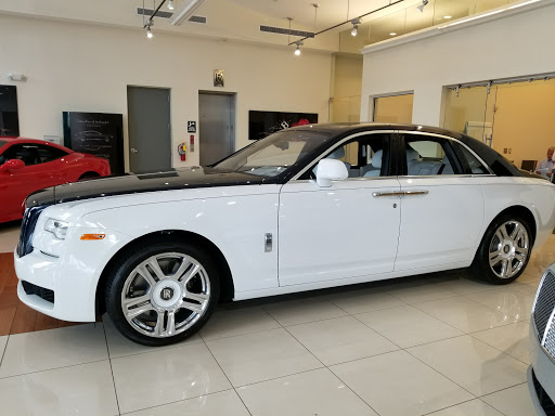 Car Dealer «Bentley Naples», reviews and photos, 900 Tamiami Trail N, Naples, FL 34102, USA