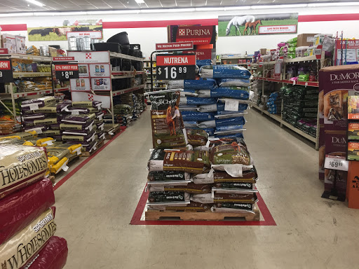 Home Improvement Store «Tractor Supply Co.», reviews and photos, 4888 Okeechobee Rd, Fort Pierce, FL 34947, USA