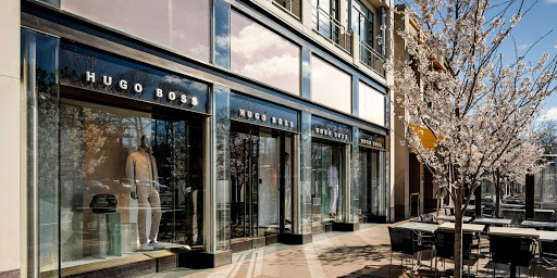 Shopping Mall «Americana Manhasset», reviews and photos, 2060 Northern Blvd, Manhasset, NY 11030, USA