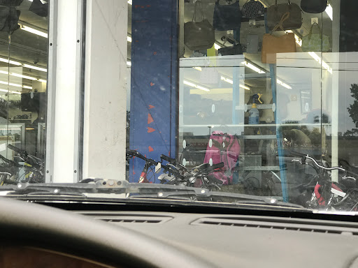 Pawn Shop «Pawn Max», reviews and photos, 1430 E Fowler Ave, Tampa, FL 33612, USA