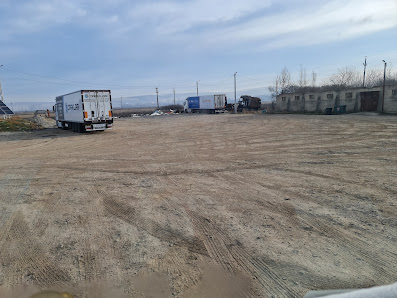 AZ AUTO PARKING TIR Calea Severinului 7, Vânju Mare