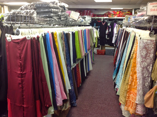 Clothing Store «Al-Minar Books & Islamic Fashion», reviews and photos, 5218-20 Chestnut St, Philadelphia, PA 19139, USA