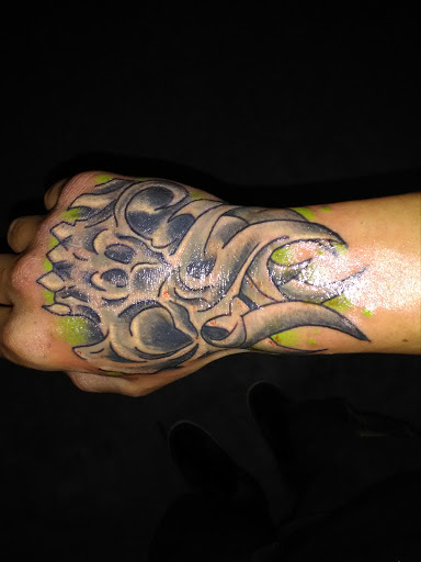 Tattoo Shop «Ink Pit Tattoo», reviews and photos, 5201 N Beach St #117, Fort Worth, TX 76137, USA