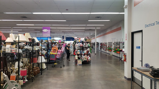 Thrift Store «Apache Trail Goodwill Retail Store & Donation Center», reviews and photos, 10603 E Apache Trail, Apache Junction, AZ 85120, USA