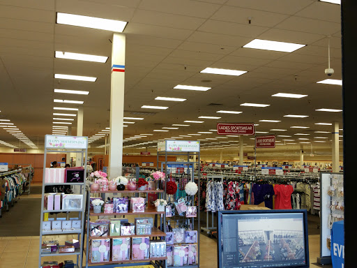 Clothing Store «Burlington Coat Factory», reviews and photos, 3702 E Hammer Ln, Stockton, CA 95212, USA
