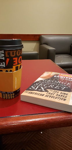 Book Store «Books-A-Million», reviews and photos, 6601 Edwardsville Crossing Dr, Edwardsville, IL 62045, USA