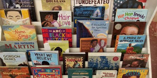 Book Store «Walden Pond Bookstore», reviews and photos, 3316 Grand Ave, Oakland, CA 94610, USA