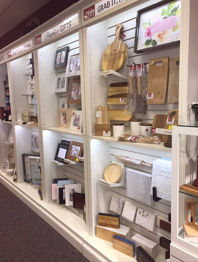 Christian Book Store «Banner Books - Parable Christian Store», reviews and photos, 2913 Niles Ave, St Joseph, MI 49085, USA