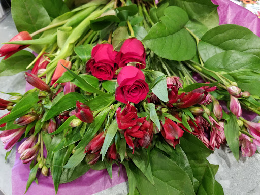 Florist «Cactus Flowers», reviews and photos, 2040 S Alma School Rd, Chandler, AZ 85286, USA