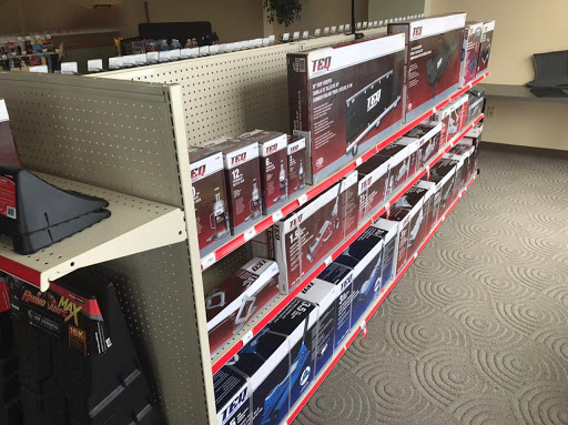 Auto Parts Store «Carquest Auto Parts», reviews and photos, 70 N Peru St, Cicero, IN 46034, USA