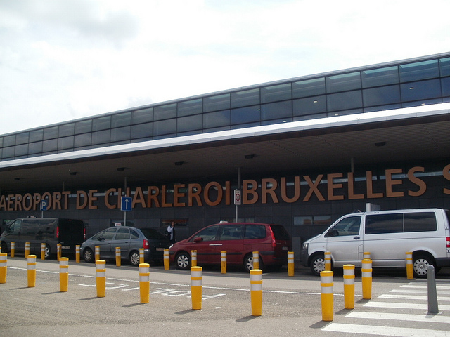 CAB TAXIS CHARLEROI AIRPORT