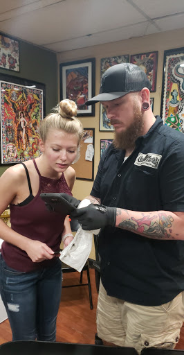 Tattoo Shop «Skin Thrills Tattoo & Body Piercing Studio», reviews and photos, 5005 Williamson Rd, Roanoke, VA 24012, USA