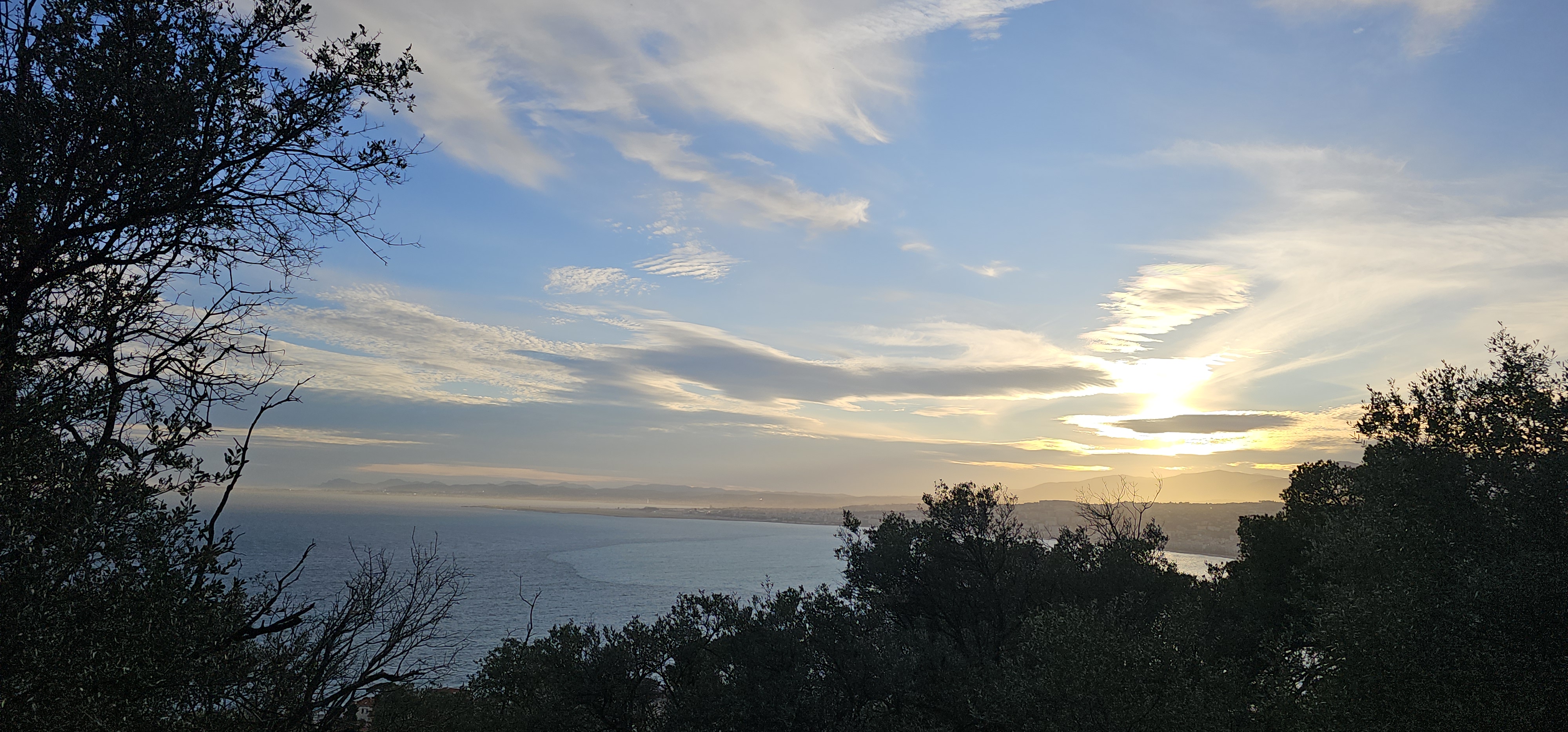 Photo n° 3 de l'avis de Space.v fait le 12/10/2017 à 19:36