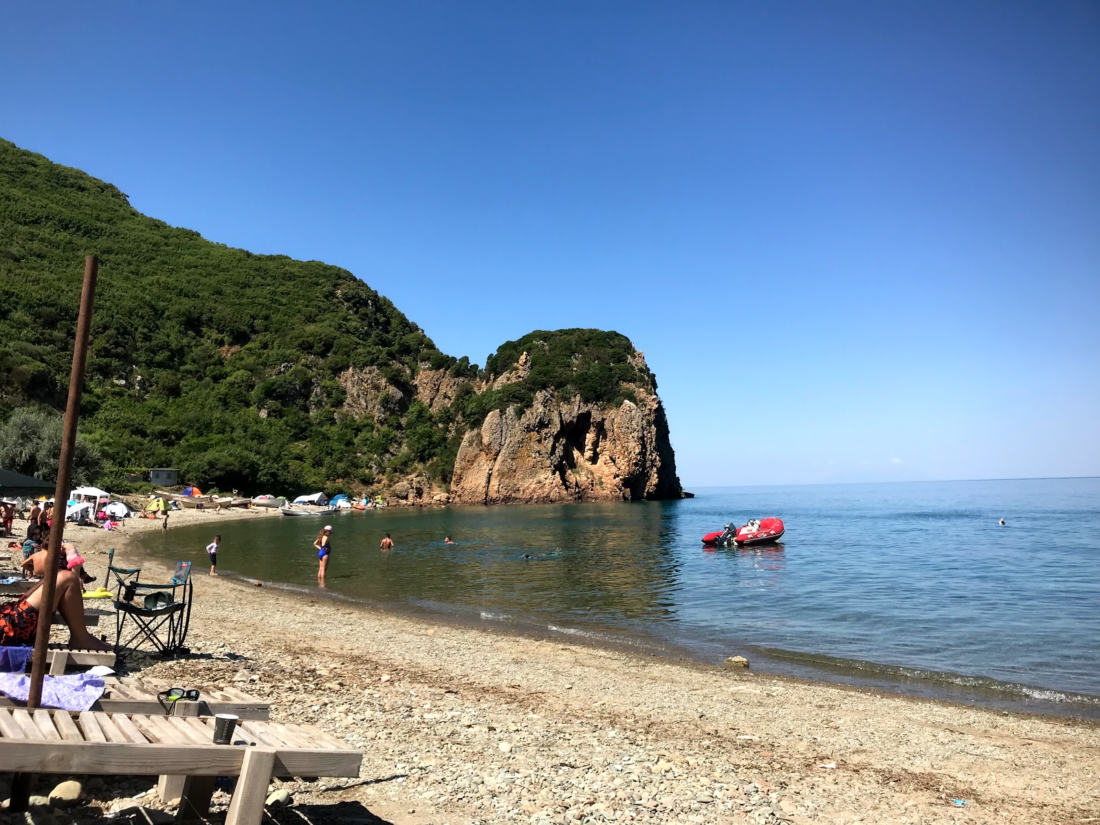 Photo of Komur Limani beach located in natural area