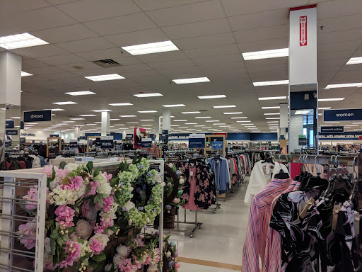 Department Store «Marshalls», reviews and photos, 351 N Frontage Rd, New London, CT 06320, USA