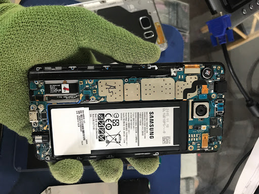 Computer Store «SMARTFIXTRONICS, Computer Phone Repair & SIM card Services.», reviews and photos, 7135 Collins Ave, Miami Beach, FL 33141, USA