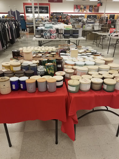 Department Store «T.J. Maxx», reviews and photos, 30955 Orchard Lake Rd, Farmington Hills, MI 48334, USA