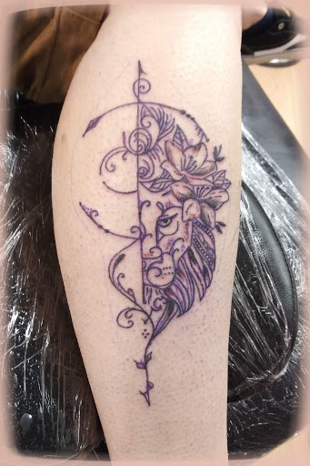 Find diamond tattoo ideas for your next unique tattoo in La Crosse at La Crosse Tattoo