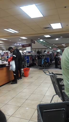 Clothing Store «Burlington Coat Factory», reviews and photos, 3662 W Camp Wisdom Rd, Dallas, TX 75237, USA