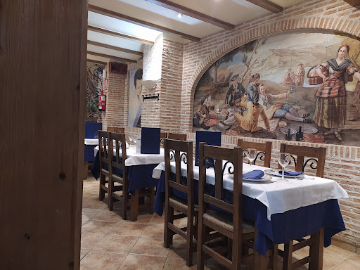 Restaurante Abanades Bar | Carnes a la Parrilla Especialidad Leganes en Leganés