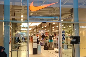 Nike Factory Store Honfleur image