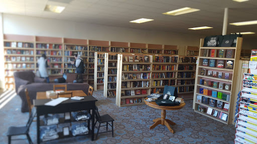 Book Store «Walls Of Books», reviews and photos, 3325 Georgia Ave NW, Washington, DC 20010, USA