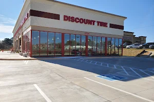 Discount Tire image