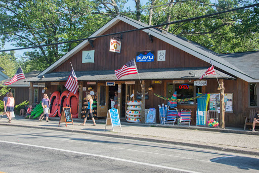 Variety Store «Totem Shop», reviews and photos, 6521 Western Ave, Glen Arbor, MI 49636, USA