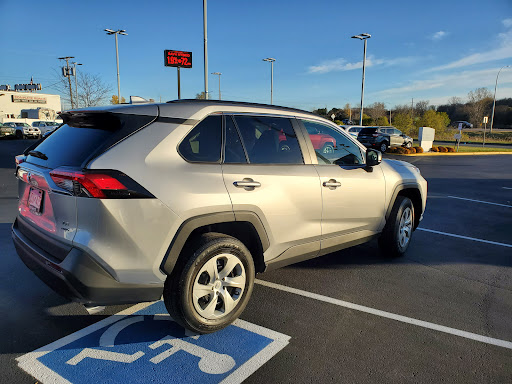 Toyota Dealer «Inver Grove Toyota», reviews and photos, 1037 MN-110, Inver Grove Heights, MN 55077, USA