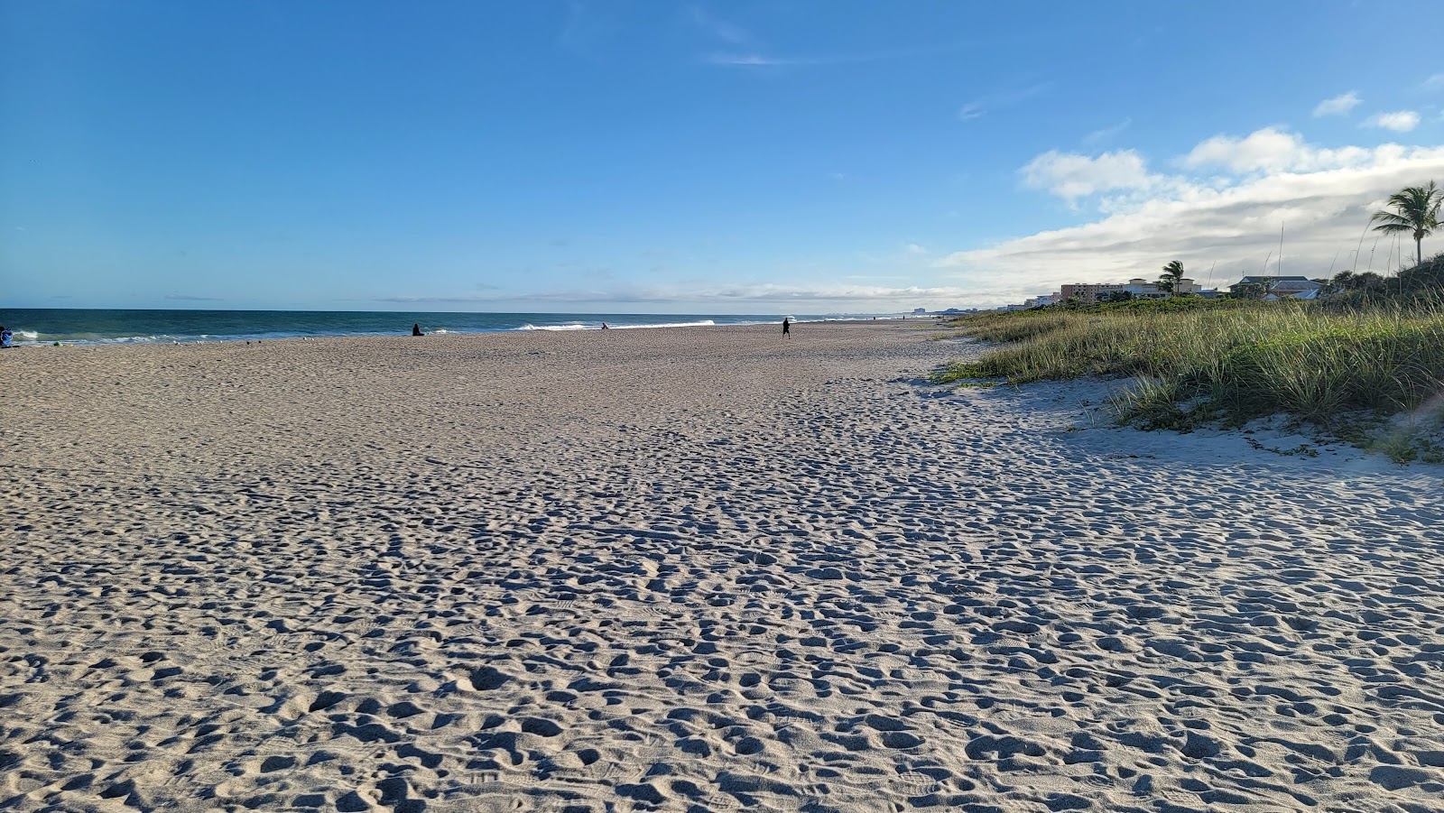 Valokuva Cherie Down beach Parkista. ja asutus