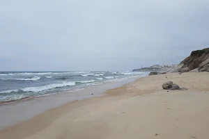 Praia das Valeiras image