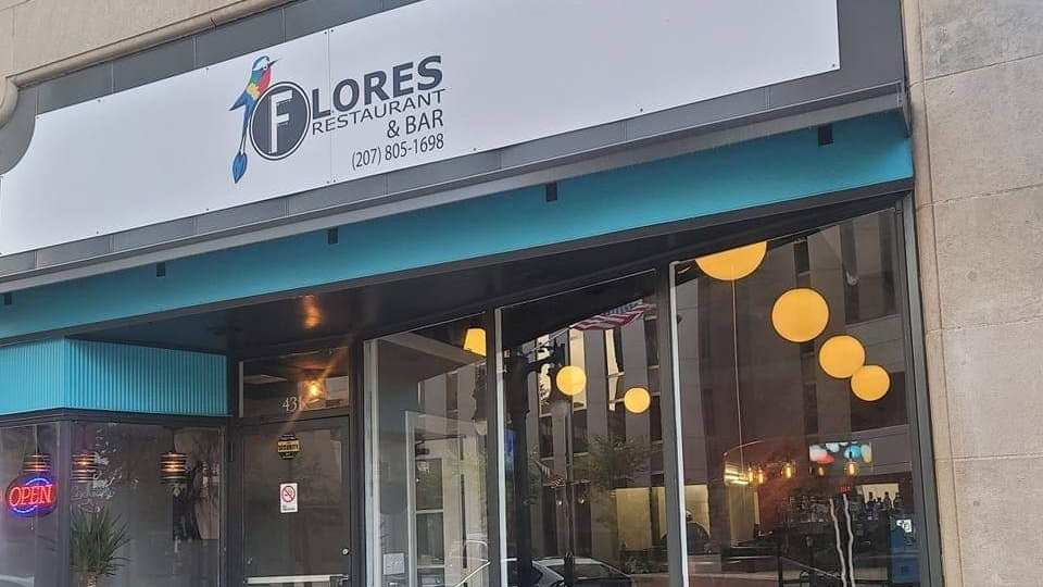 Flores Restaurant and Bar 04101