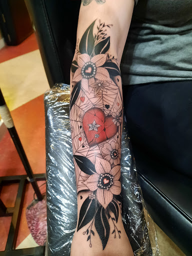 Tattoo Shop «Pork Chop», reviews and photos, 1356 James Jones Ave, Florence, SC 29505, USA