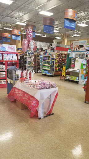 Pet Supply Store «PetSmart», reviews and photos, 3750 W Market St, Fairlawn, OH 44333, USA