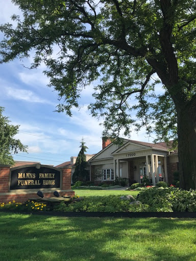 Funeral Home «Manns Family Funeral Home», reviews and photos, 17000 Middlebelt Rd, Livonia, MI 48154, USA