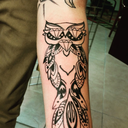 Tattoo Shop «Cross Roads Tattoo and Piercing», reviews and photos, 2070 Texas Ave, Bridge City, TX 77611, USA