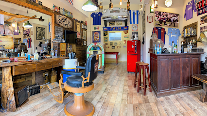 Barber Shop Bastian Salon Masculino Barberia ( Por orden de llegada )