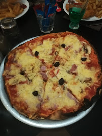 Pizza du Pizzeria Les Tilleuls à Marseille - n°18