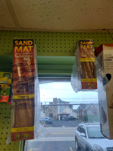 Pet Store «Little Critters», reviews and photos, 2712 Pennsylvania Ave, Weirton, WV 26062, USA