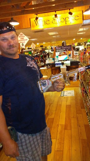 Liquor Store «Macadoodles- South Springfield», reviews and photos, 1455 E Independence St, Springfield, MO 65804, USA