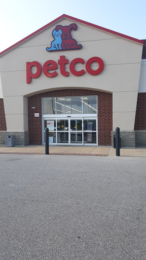 Pet Supply Store «Petco Animal Supplies», reviews and photos, 2435 N Hwy 67, Florissant, MO 63033, USA