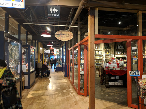 Shopping Mall «Kerrytown Market & Shops», reviews and photos, 407 N 5th Ave, Ann Arbor, MI 48104, USA
