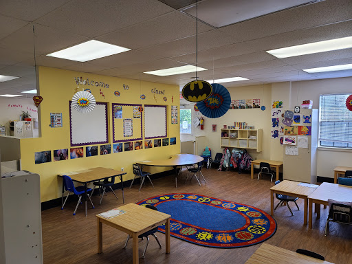 Day Care Center «Cool Springs KinderCare», reviews and photos, 208 Seaboard Ln, Franklin, TN 37067, USA