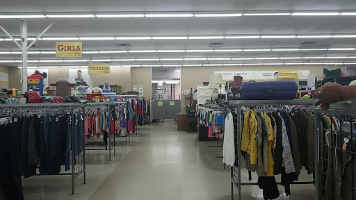 Thrift Store «Thrift Giant», reviews and photos, 10544 Harry Hines Blvd, Dallas, TX 75220, USA
