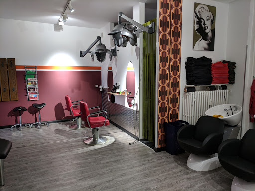 Hairdressers for curly hair Frankfurt