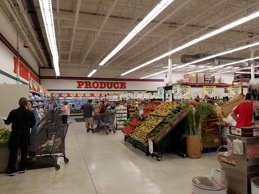 Supermarket «WinCo Foods», reviews and photos, 4575 Commercial St SE, Salem, OR 97302, USA