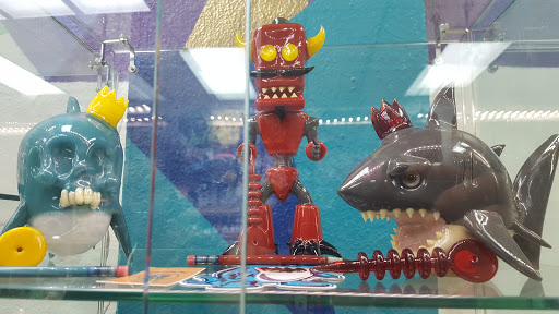 Tobacco Shop «LB Smoke Shop», reviews and photos, 1250 Coral Way, Miami, FL 33145, USA